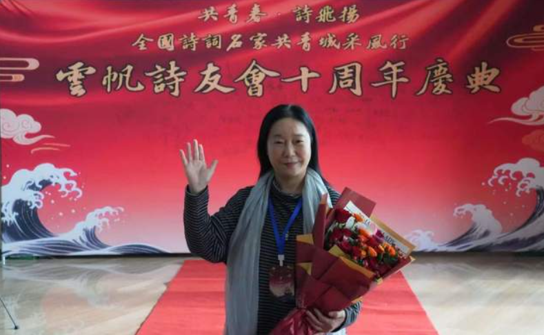 漱玉清辉:罗小玲艺术宇宙中的多维诗性光芒