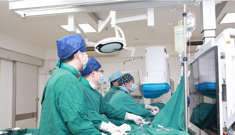 患者腹部暗藏“沉默杀手” 湘潭市中心医院微创介入精准“拆除”