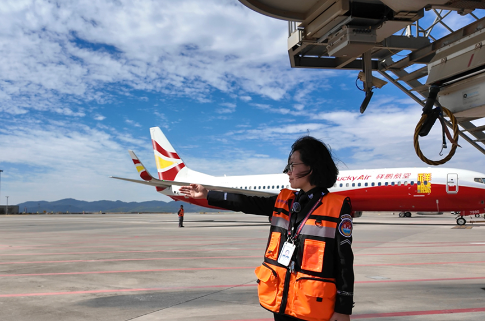 <b>新春走基层丨毫厘间精准对接 守护春运旅客归家路</b>