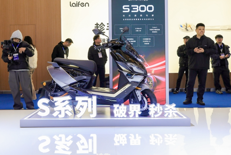 天津展看什么？首驱科技携全域安全电摩来袭，把汽车级黑科技装在两轮上