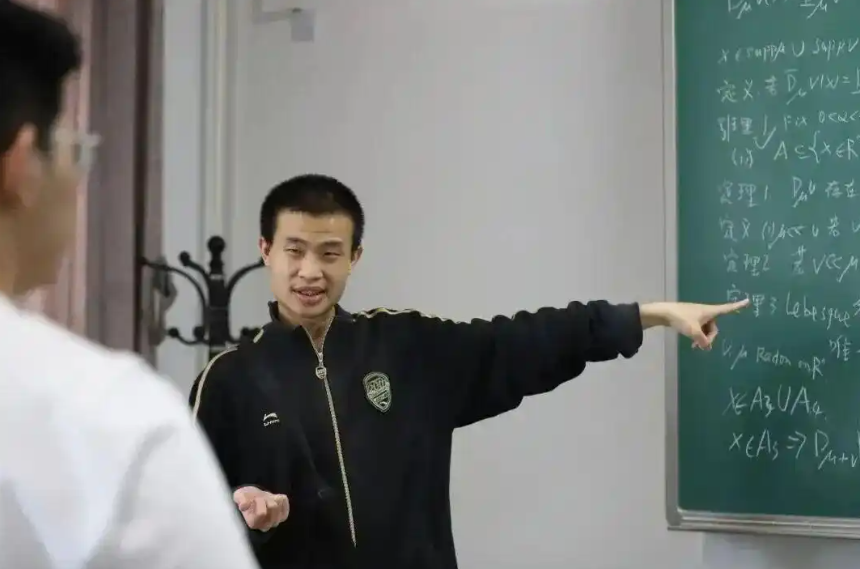韦东奕获国家自然科学二等奖
