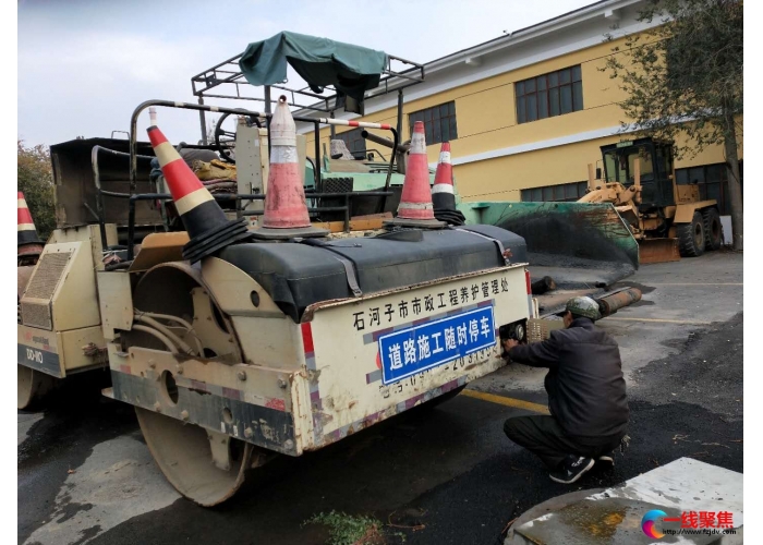 沥青拌合厂机械设备维护保养进行时
