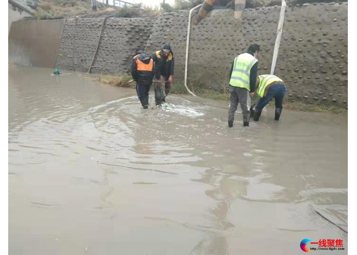 积极应对暴雨  市政道路及下穿通道无长时间积水