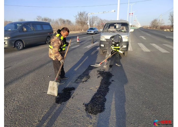 市政部门抓紧高新区道路维修