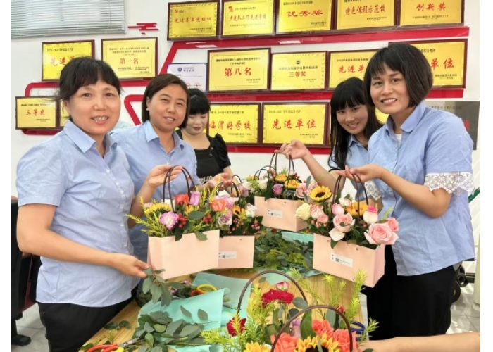 <b>党建领航铸根基 初心如磐育英才|陕西省渭南市临渭区朝阳路学校高质量发展纪</b>