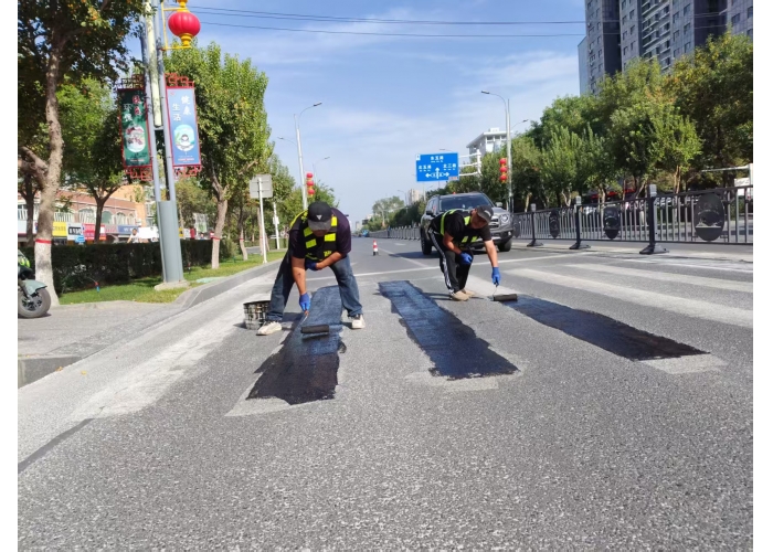 市区交通设施再优化 多余斑马线清除提升安全与效率