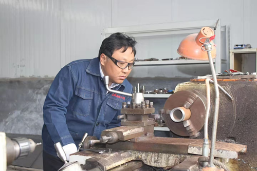 躬耕岁月铸荣光 劳模精神照征程——牛德成事迹(图10) 躬耕岁月铸荣光 劳模精神照征程——牛德成事迹(图10)