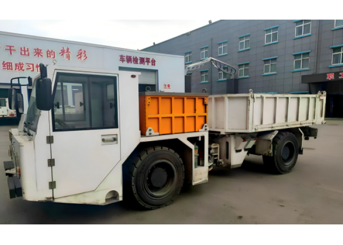 陕煤蒲白建新煤化6辆新能源无轨胶轮车正式投用