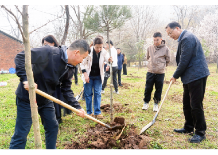 华佑集团:农工党西安市长安区总支部开展植树节系列活动
