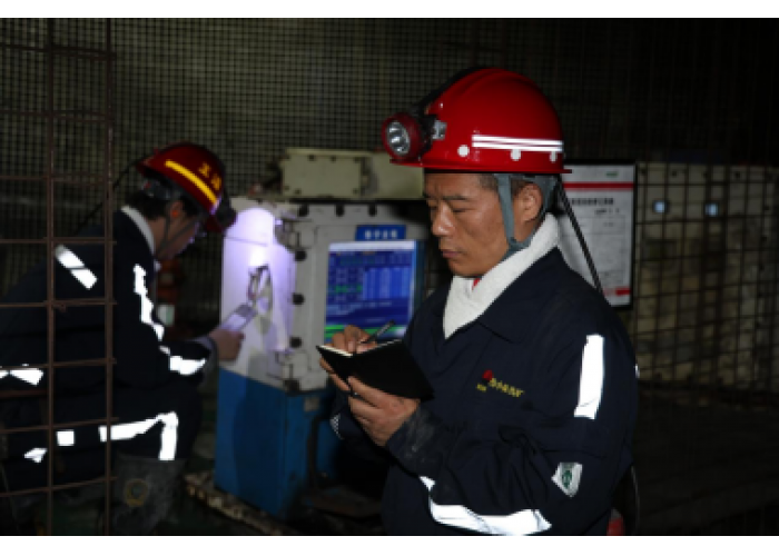 小保当矿业公司:百炼成钢担使命 煤海深处写华章