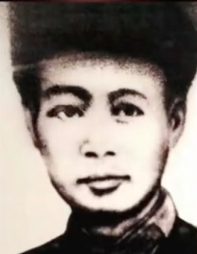 坚守初心赓续浏阳红色根脉 步履不停挥笔墨镌刻革命烈士不朽英名(图2) 坚守初心赓续浏阳红色根脉 步履不停挥笔墨镌刻革命烈士不朽英名(图2)