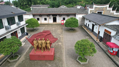 坚守初心赓续浏阳红色根脉 步履不停挥笔墨镌刻革命烈士不朽英名(图6) 坚守初心赓续浏阳红色根脉 步履不停挥笔墨镌刻革命烈士不朽英名(图6)