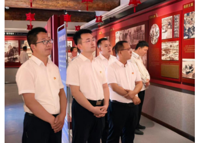 小保当矿业公司生产销售服务中心党支部: 党建引领聚合力，深度融合促发展